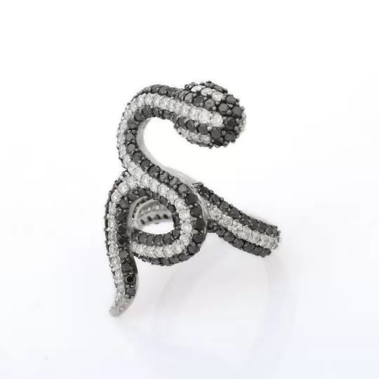 18K Gold Black & White Diamond Snake Ring