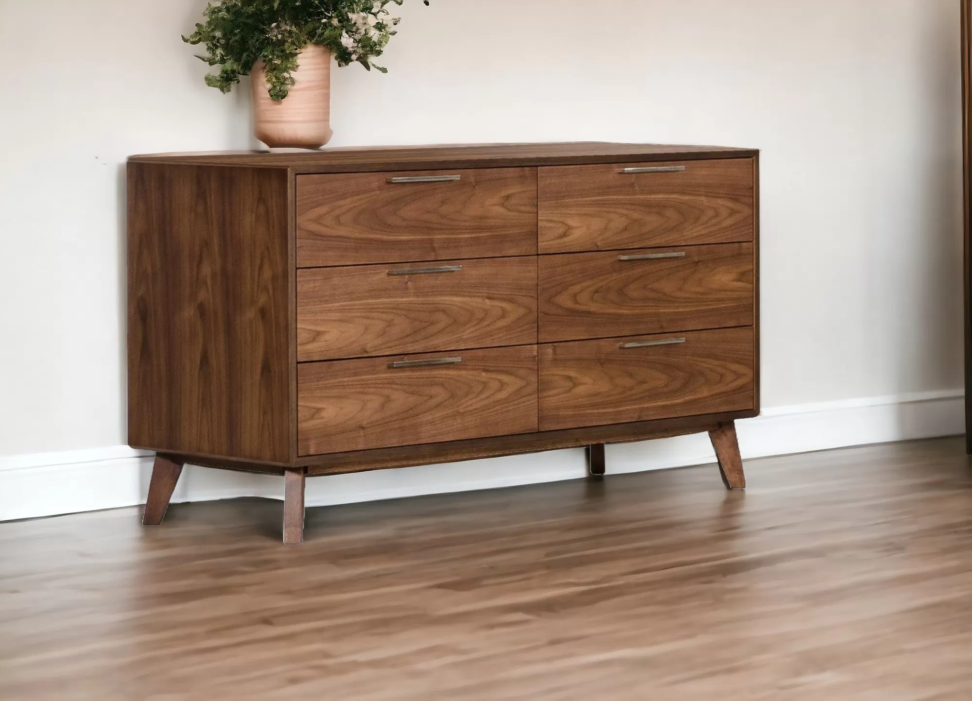 51 Brown Solid and Manufactured Wood Six Drawer Double Dresser