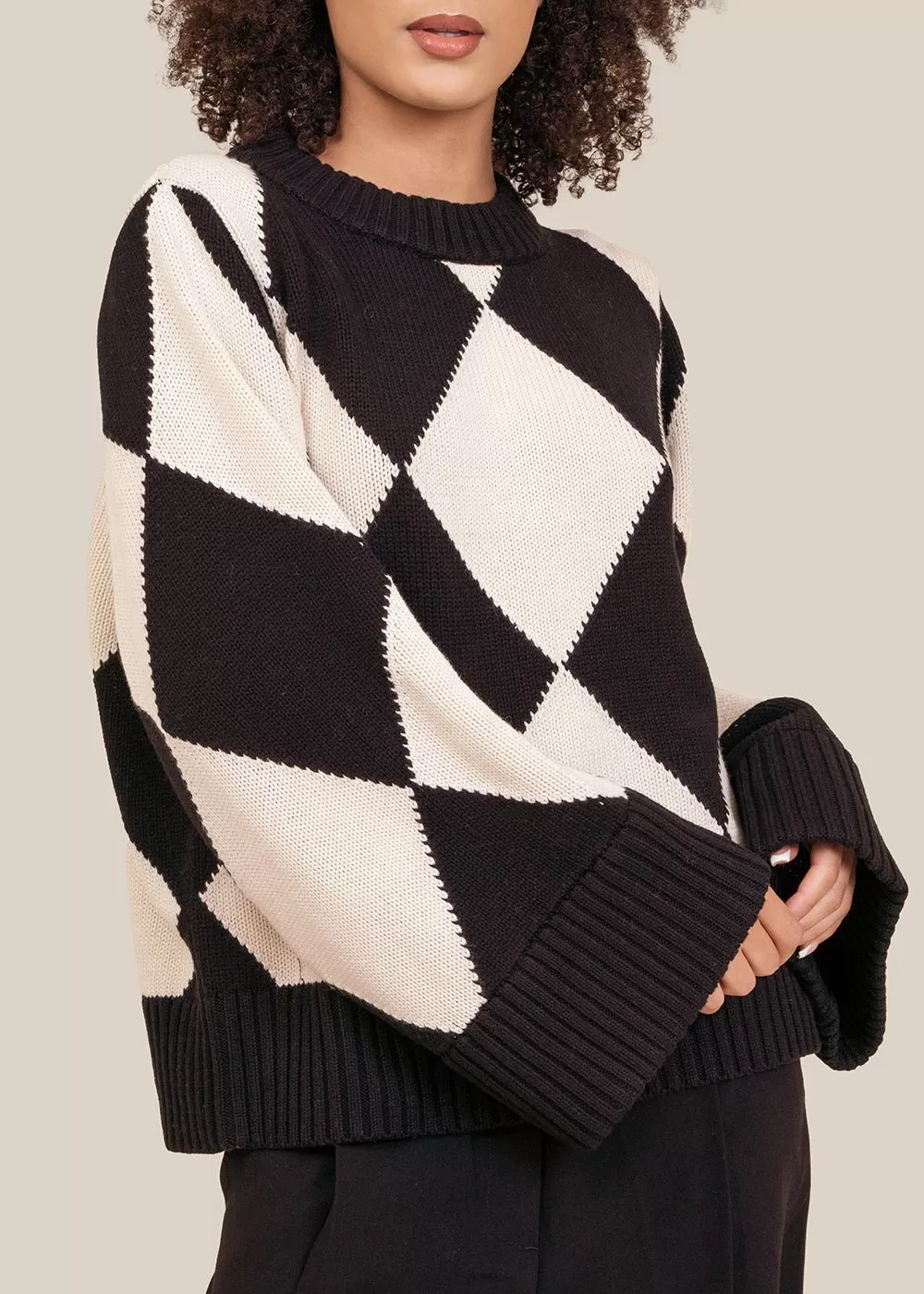 Black/White Aren Sweater