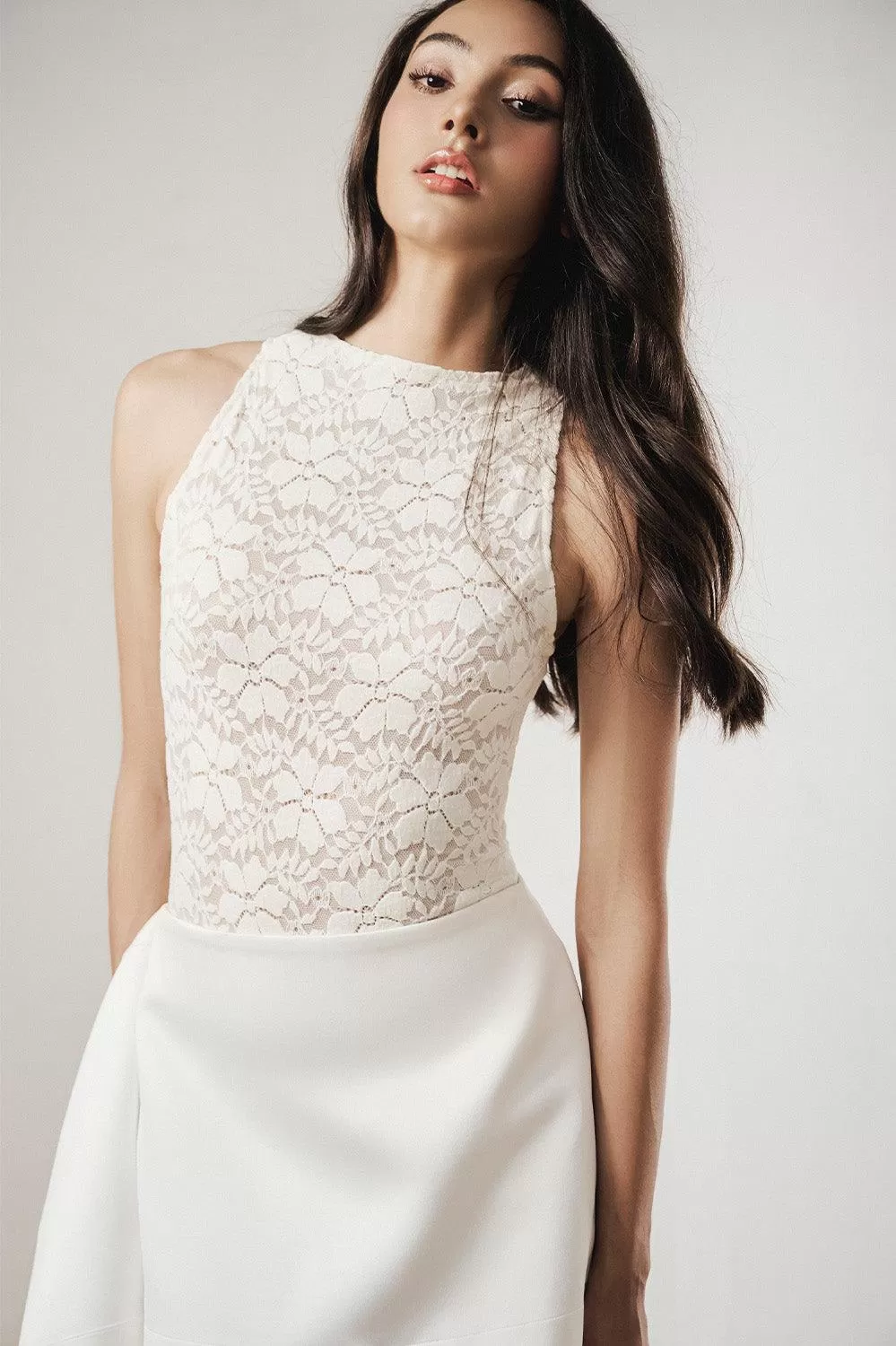 Daisy Bodycon Sleeveless Lace Bodysuit