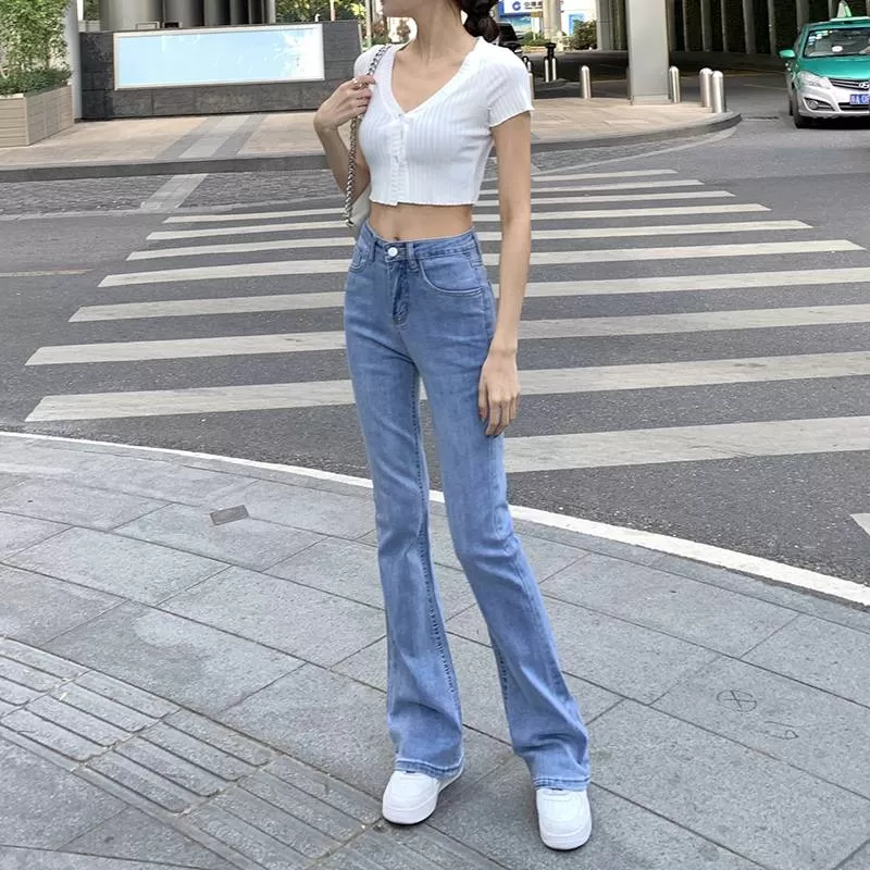 Elastic Boyfriend Style Denim Jeans