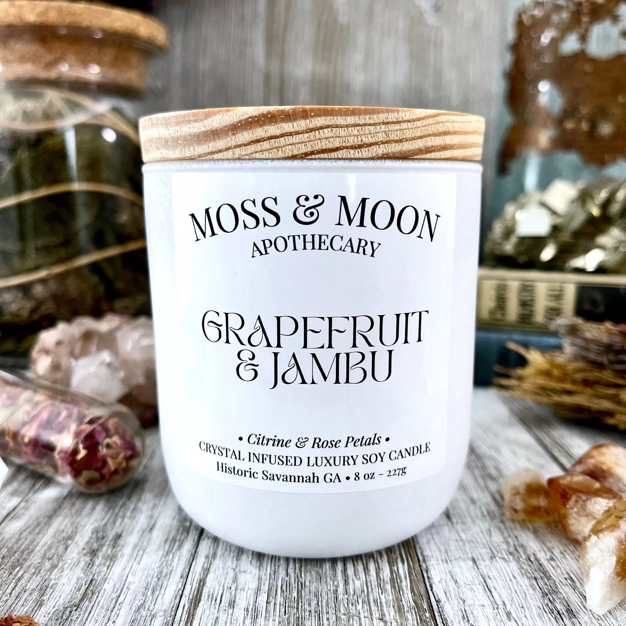 Grapefruit and Jambu Candle with Raw Citrine - Moss & Moon Apothecary Luxury Soy Crystal Candle /