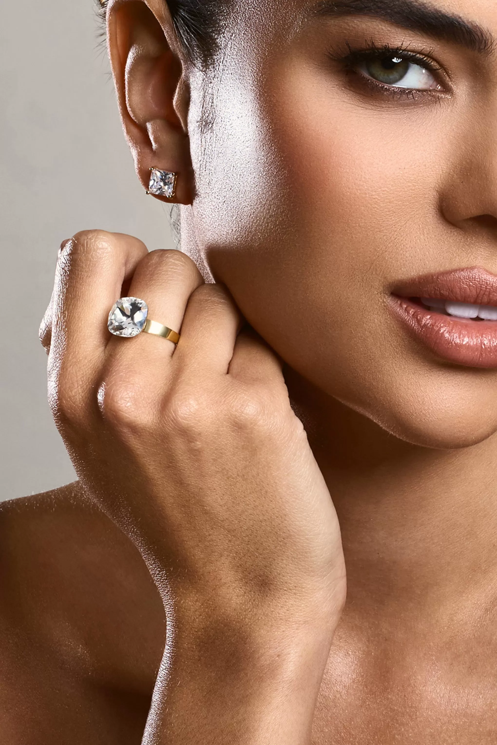 Liza | Gold Adjustable Cushion Cut Ring