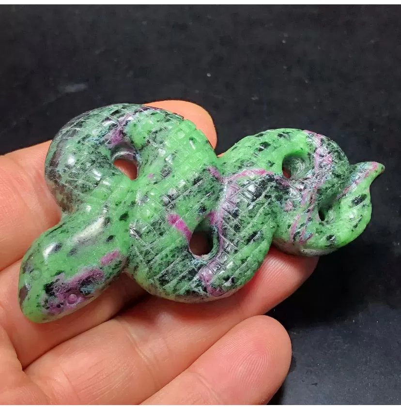 Natural Zoisite gemstone Quartz hand carved Snake