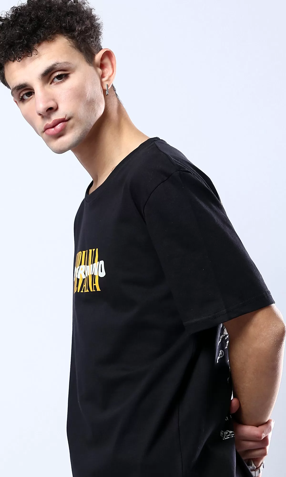 O178969 Short Sleeves Black Cotton Slip On Tee