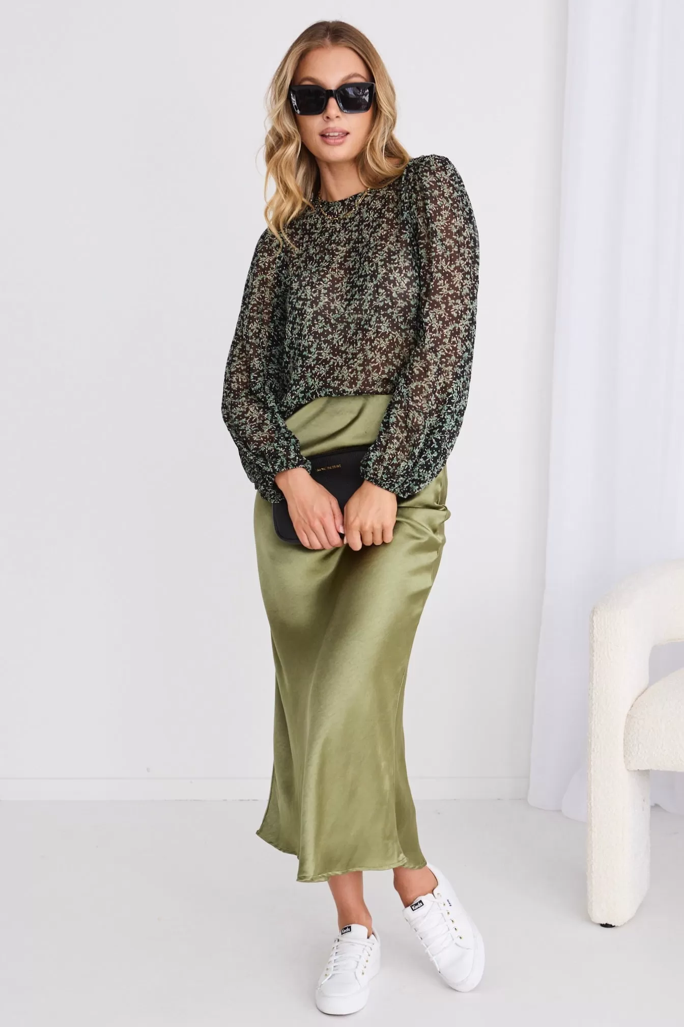 Selena Green Ditsy Georgette Puff Sleeve LS Top