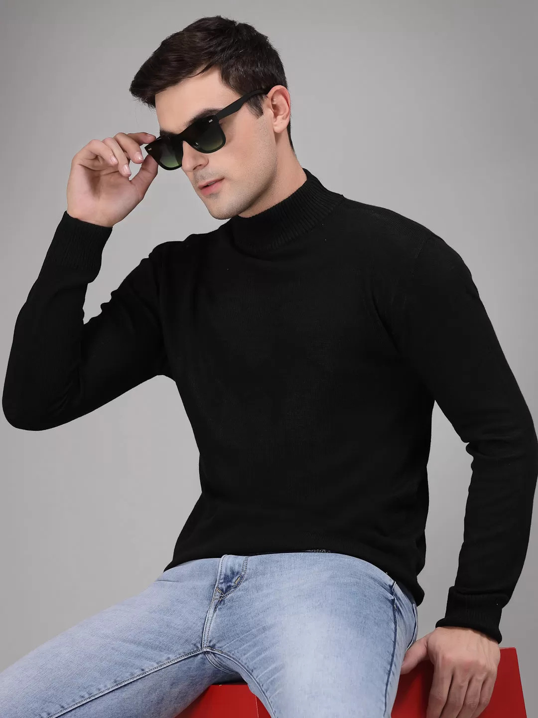 Style Quotient Men Solid Black Knitted Regular Sweater