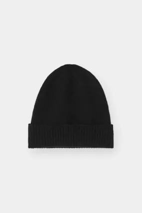 THE CLASSIC BEANIE - BLACK